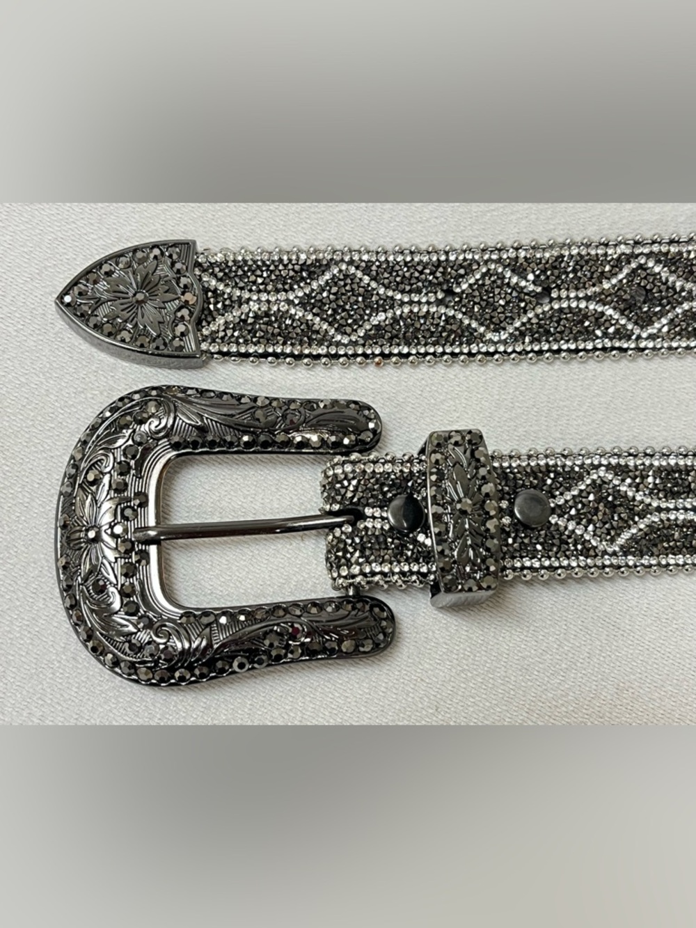 Shyanne Women's Diamond Glam Rhinestone Belt Black/Silver M/L - Picture 5 of 8